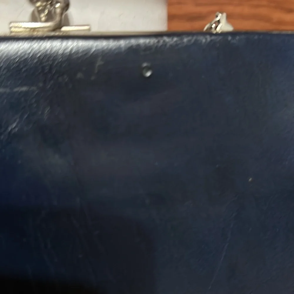 No Brand Tag Vintage Elegant Navy Blue Chain Clutch